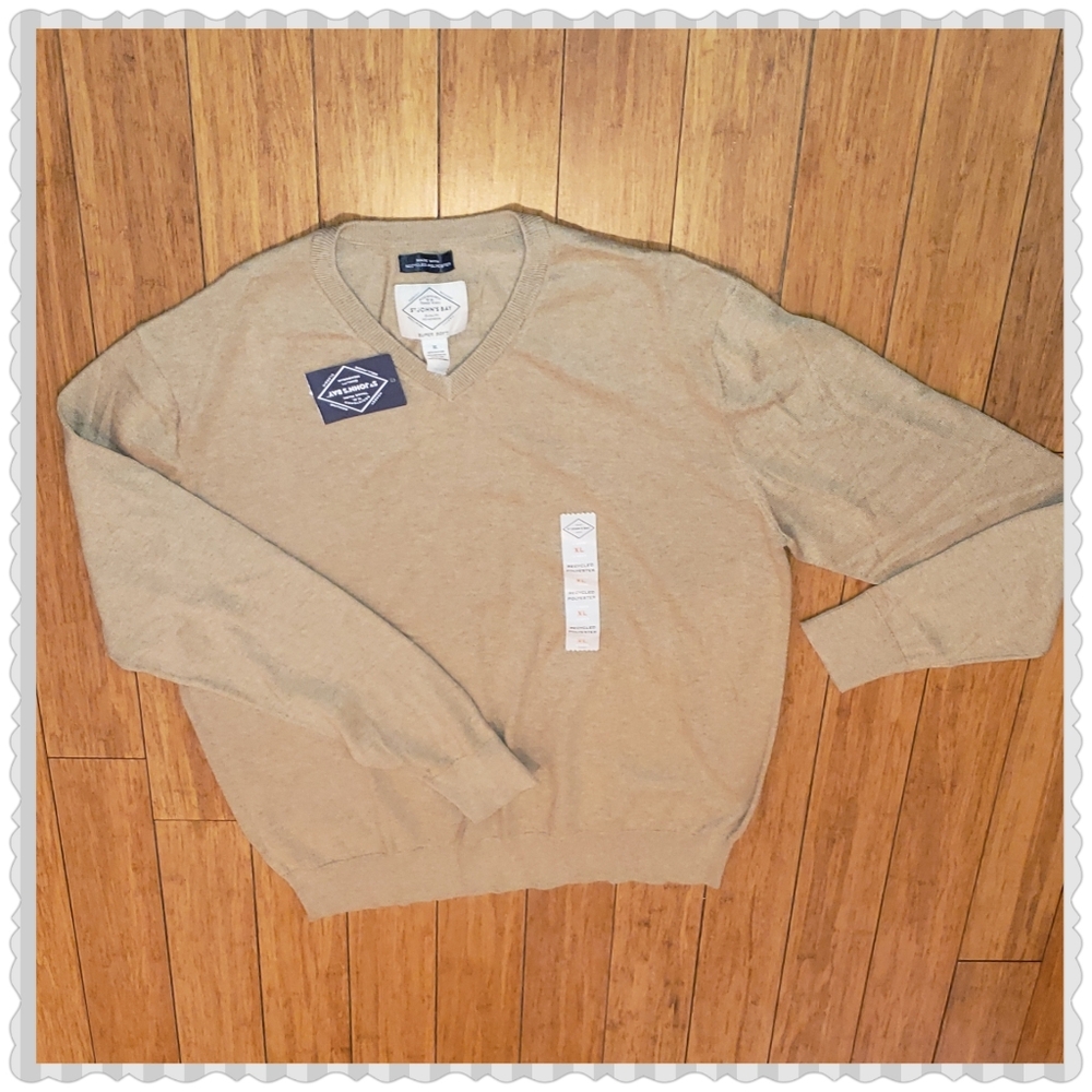Men's St John's Bay V-neck Sweater